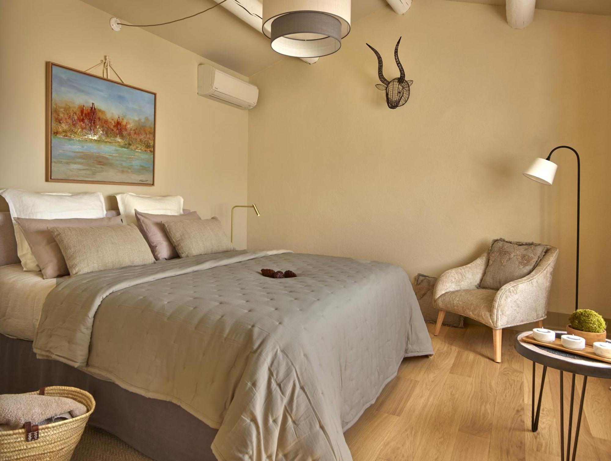 Bed and Breakfast Jas Des Roches Grignan Esterno foto